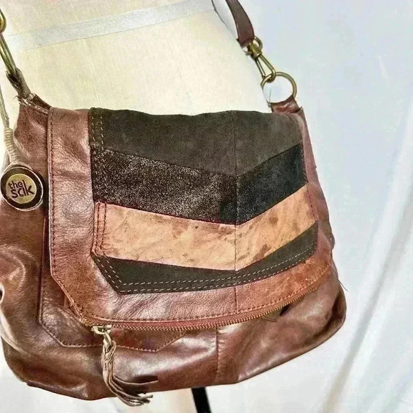 Vintage - The Sak Brown w/patterns Leather Crossbody Messenger Bag - Picture 15 of 16